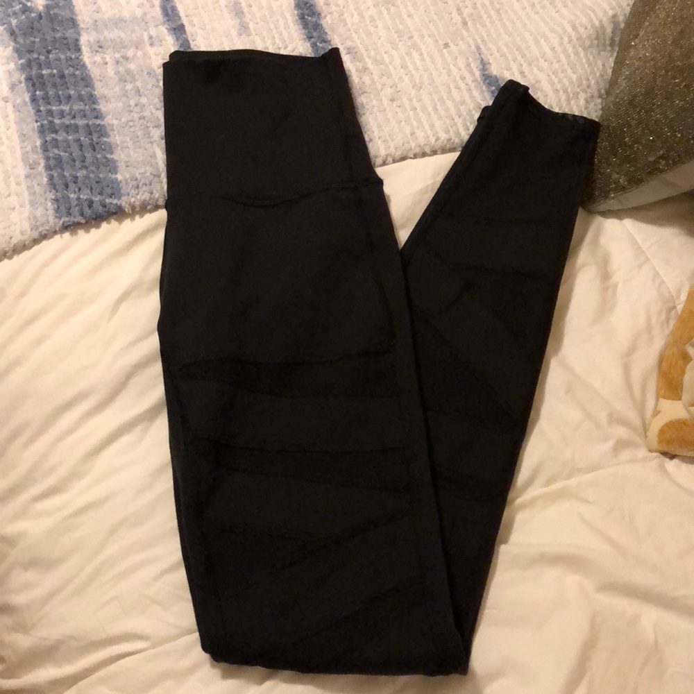 Super cute mesh leggings